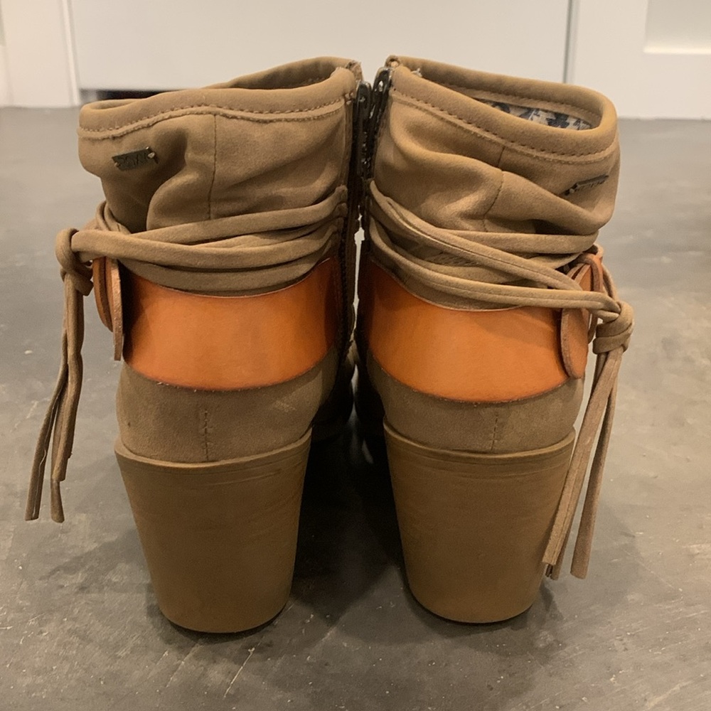 Roxy Ankle Boots - Size 7.5 - Picture 3 of 6